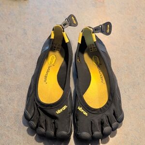 Vibram Black and Gold Toe Shoes